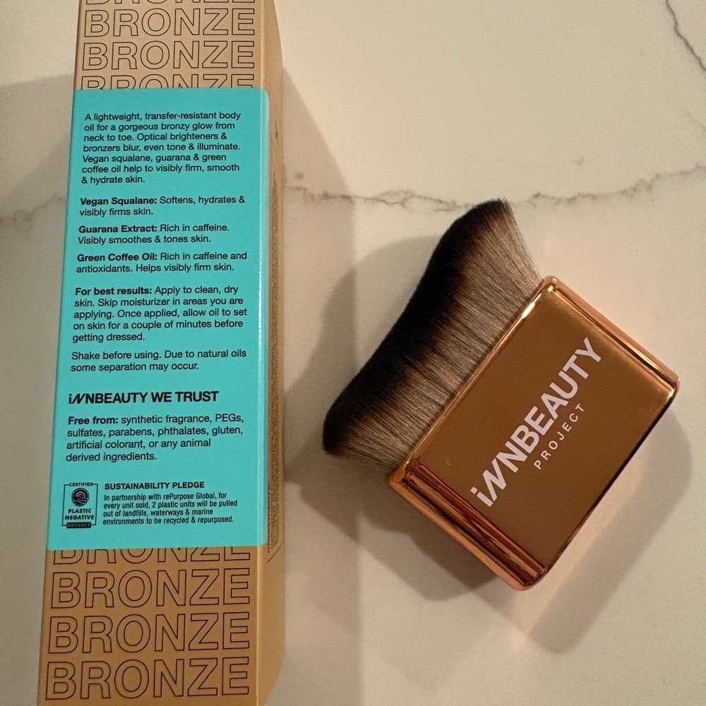 INNBEAUTY PROJECT Bronze Body Glow Moisturizer - Gold and Blue - Picture 2 of 4